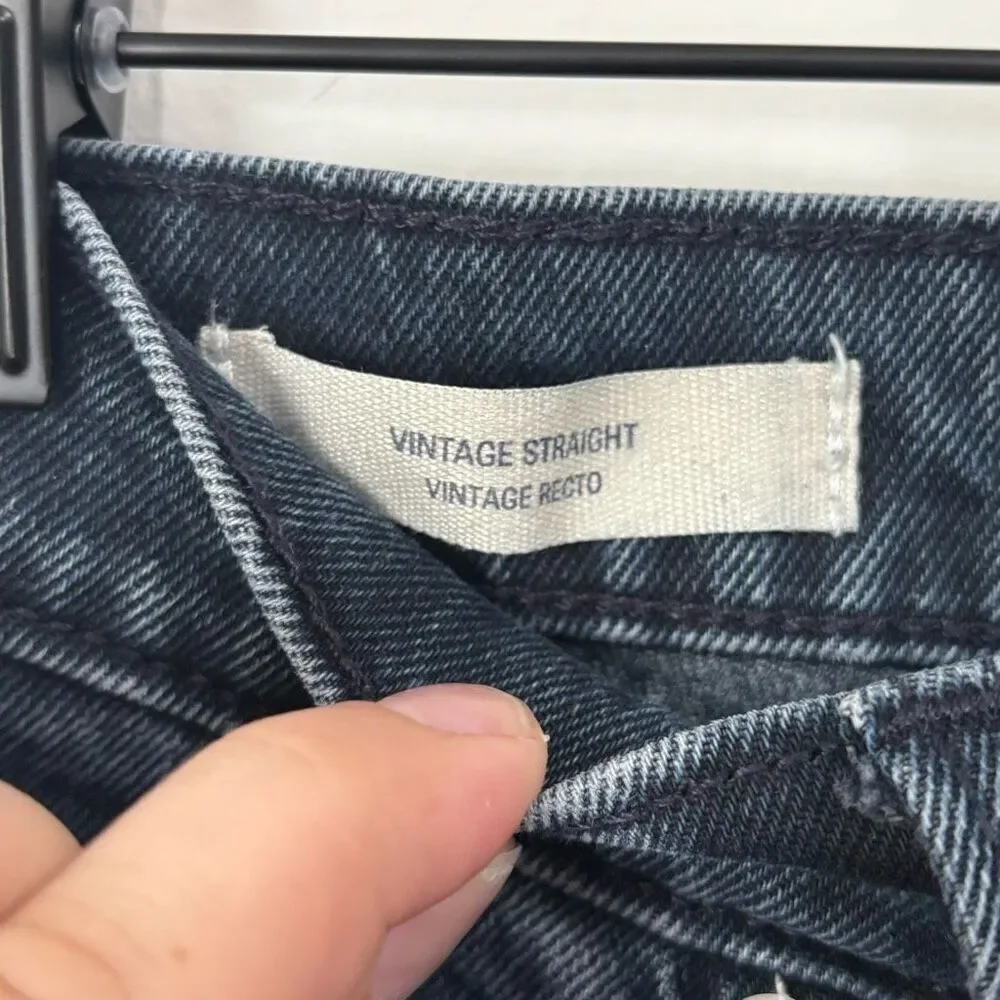 Universal Thread Vintage Wash Straight Leg Jeans 0 - Picture 3 of 5